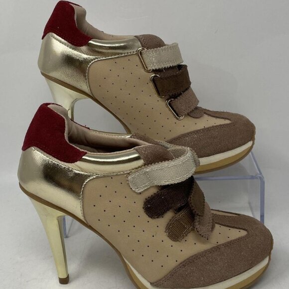 Steve Madden Blaik Pump – Gold-Tone, Beige & Red Leather, Velcro Strap, Size 7 - Picture 2 of 7